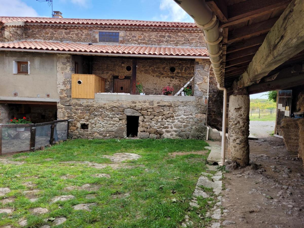 Ferme De La Combe * Saint-Jeure-d'Ay